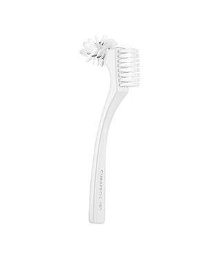 Щетка для ухода за зубными протезами