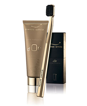 Набор D’Or «Swiss Smile» из гелеобразной зубной пасты и позолоченной зубной щетки